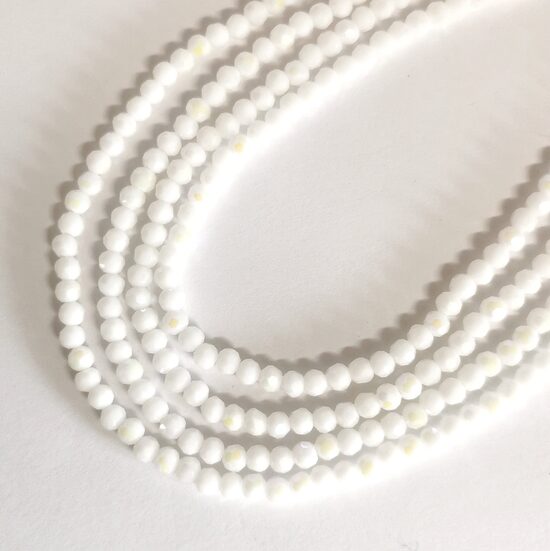 Stikla kristālu virtene 4mm