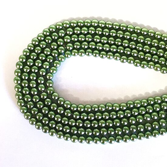 6 mm zaļa. Stikla pērļu virtene ar pārklājumu 