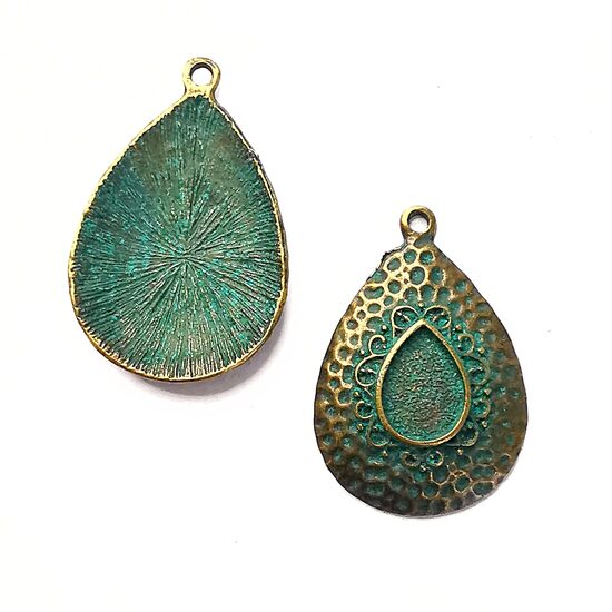 Piekariņš lāses formā