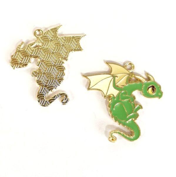 Piekariņš ar emalju pūķis 