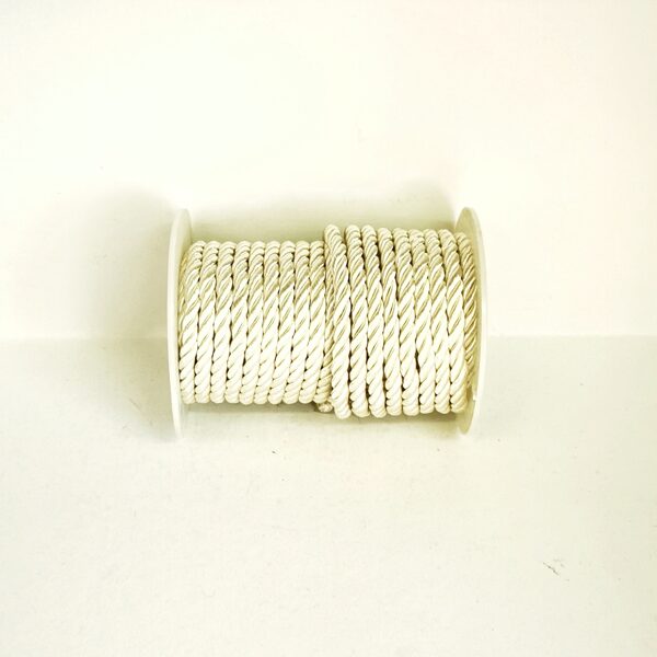 Dekoratīva satīna aukla 6mm