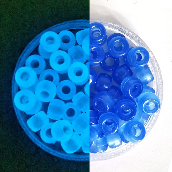 Fluoriscējoša akrila pērlīte